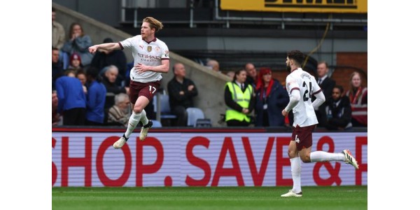 El Manchester City remonta para vencer al Crystal Palace fuera de casa